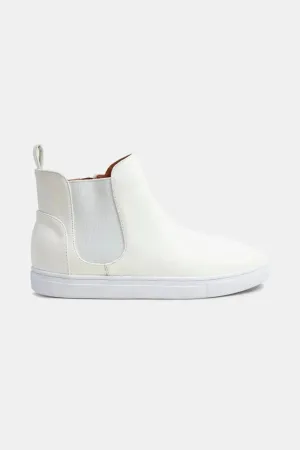 Beast Fashion Faux Suede Elastic Side Panel Sneakers