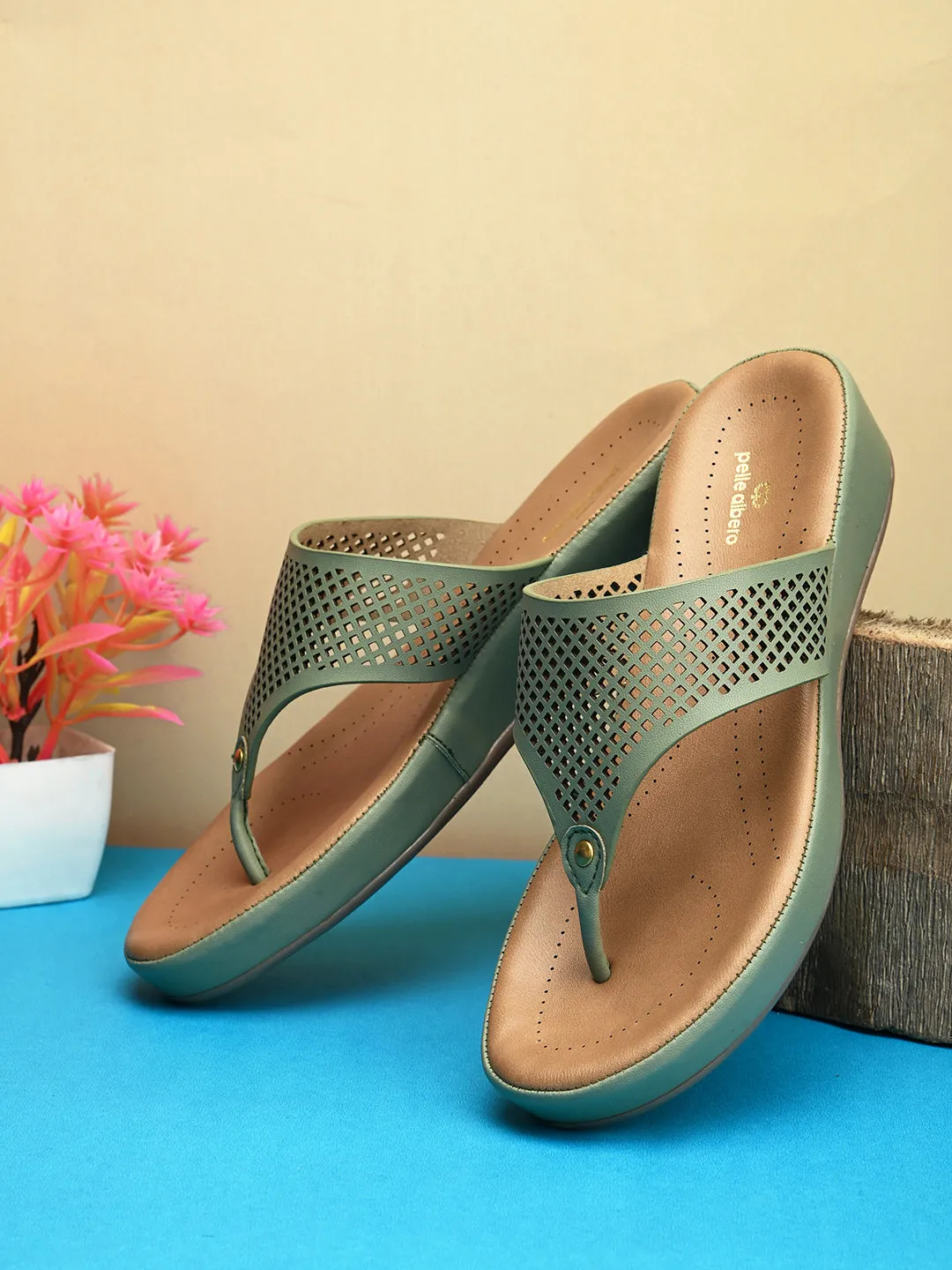 PELLE ALBERO Women Green Slip-On Flatform Heels Sandal