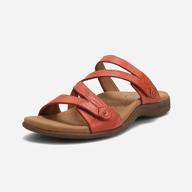 Taos Footwear Double U